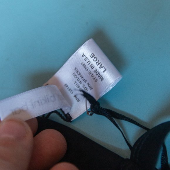 NEW The Bikini Bar Black Triangle Binikni Top Size Large - Picture 3 of 4